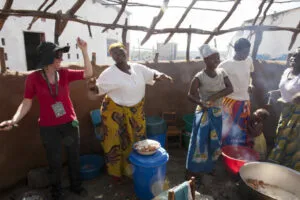 Africia-Anthony-Robbins-Foundation-Lisa-Lieberman-Wang-in-the-kitchen